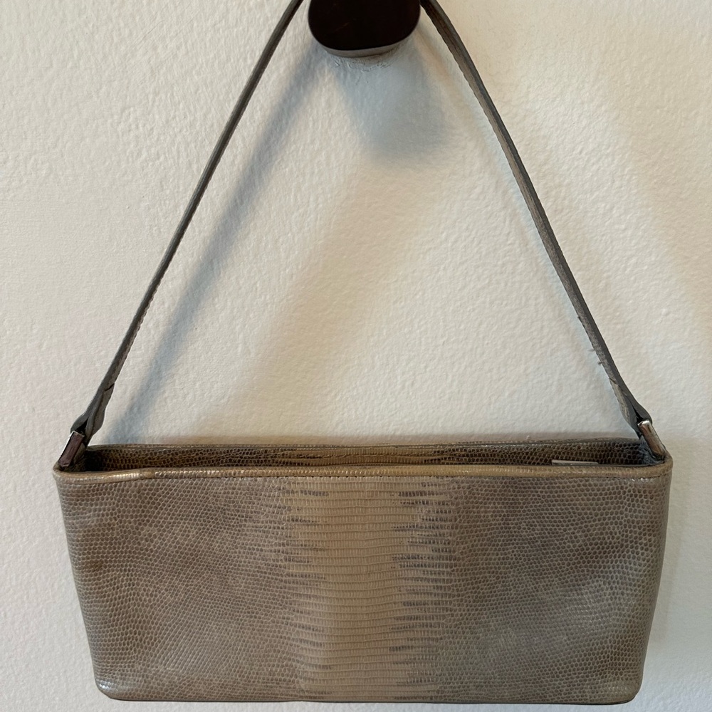 Ann Taylor Shoulder Bag with Sleek Design